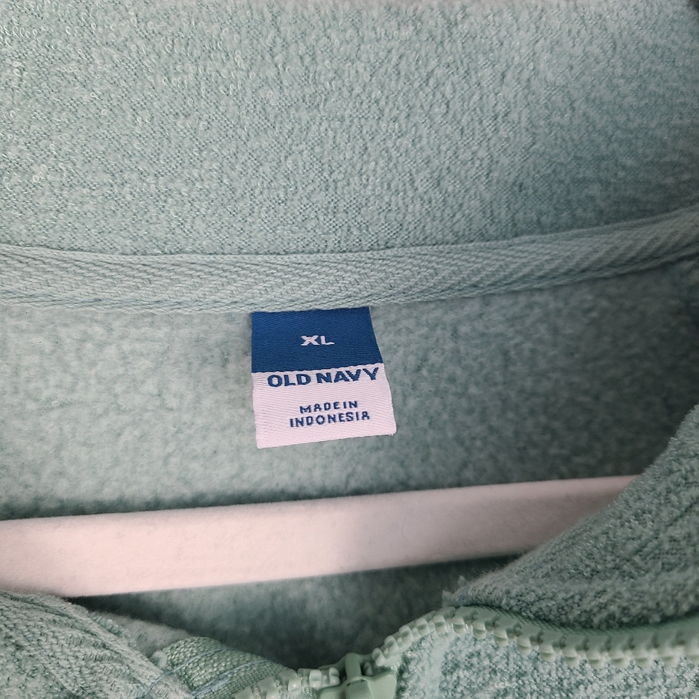 Old Navy Cropped Terry Soft Pullover Quarter Zip Sweater in Pale Seafoam Green - Picture 4 of 6